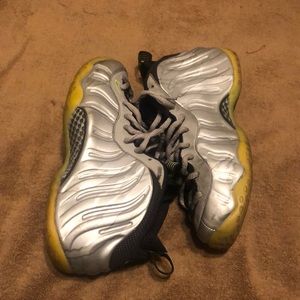 Nike Air Foamposite One Silver Volt Camo